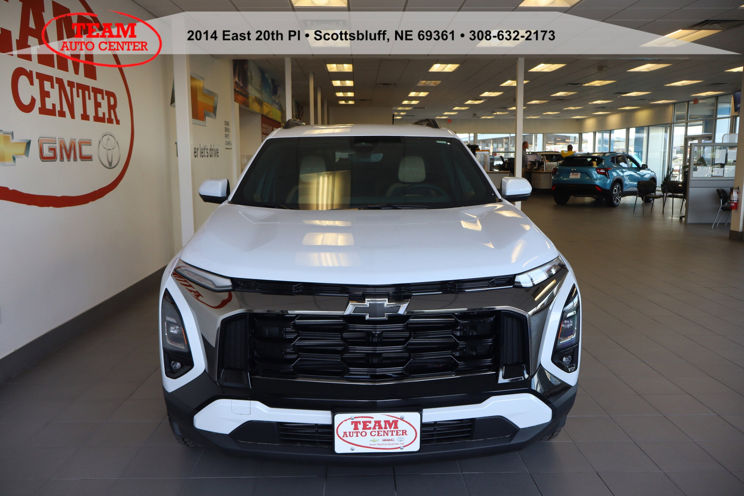 2026 Chevrolet Equinox ACTIV photo 2