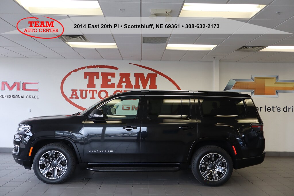 Used 2024 Jeep Wagoneer Series II Sport Utility