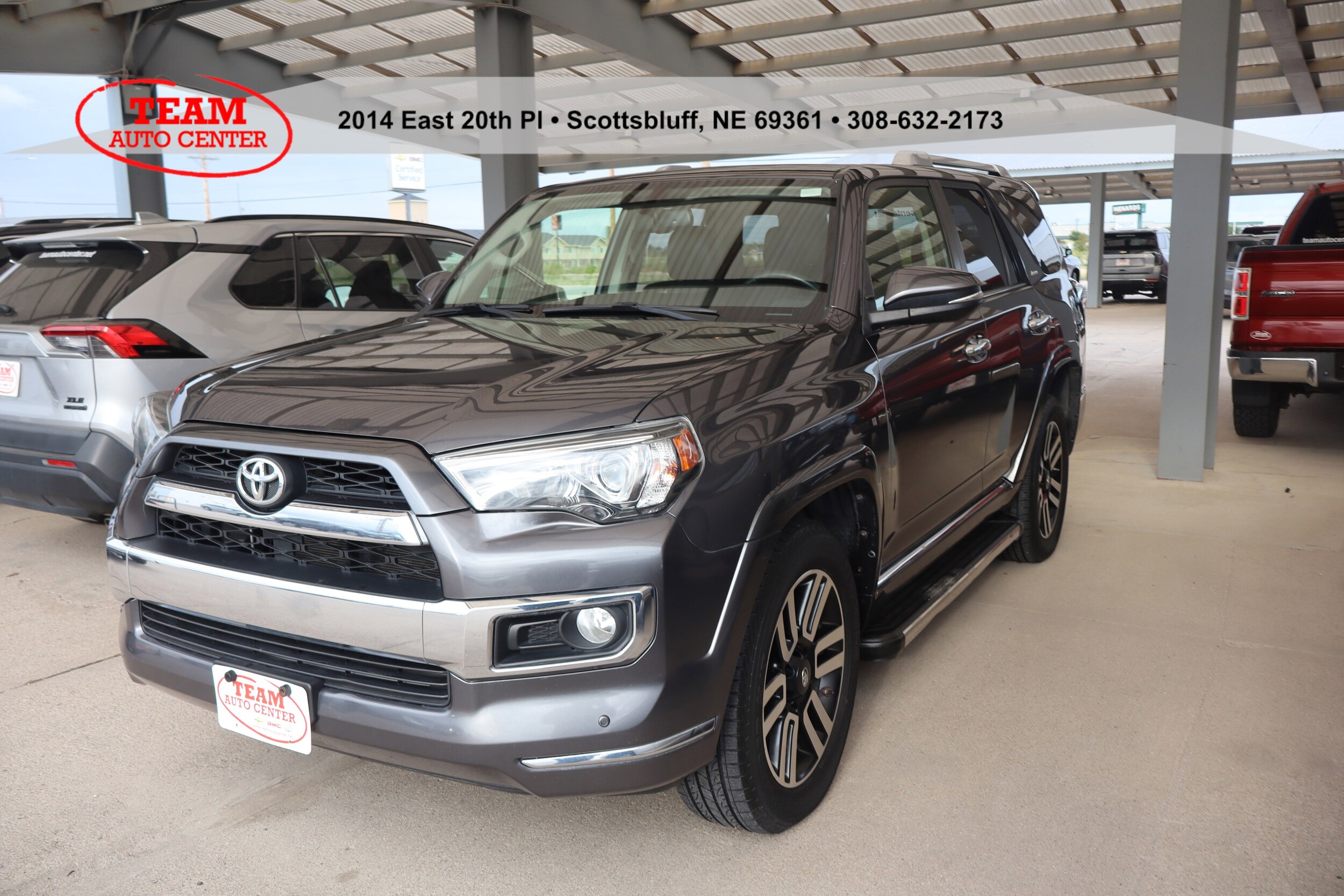 2019 Toyota 4Runner SR5 photo 3