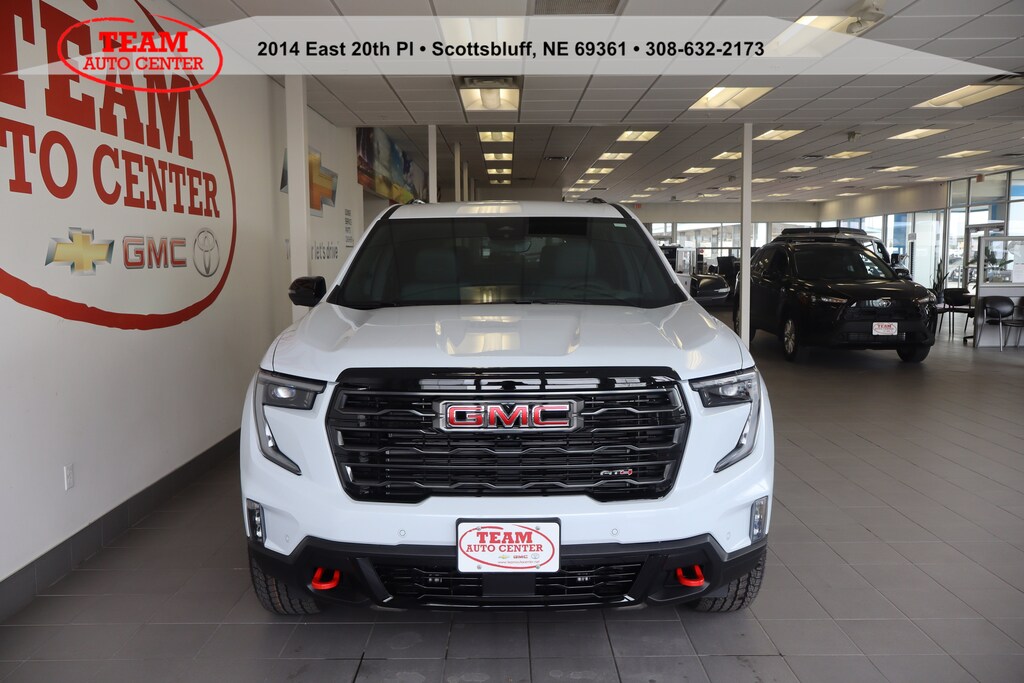 New 2026 GMC Acadia AWD AT4 SUV
