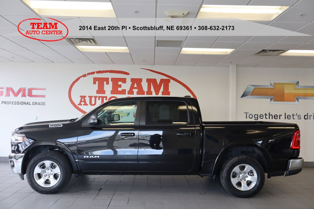 Used 2025 Ram 1500 Big Horn Crew Cab Pickup