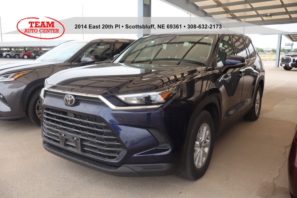 Used 2024 Toyota Grand Highlander XLE Sport Utility