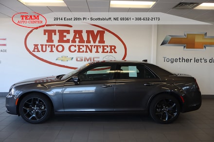 2023 Chrysler 300 300S Car