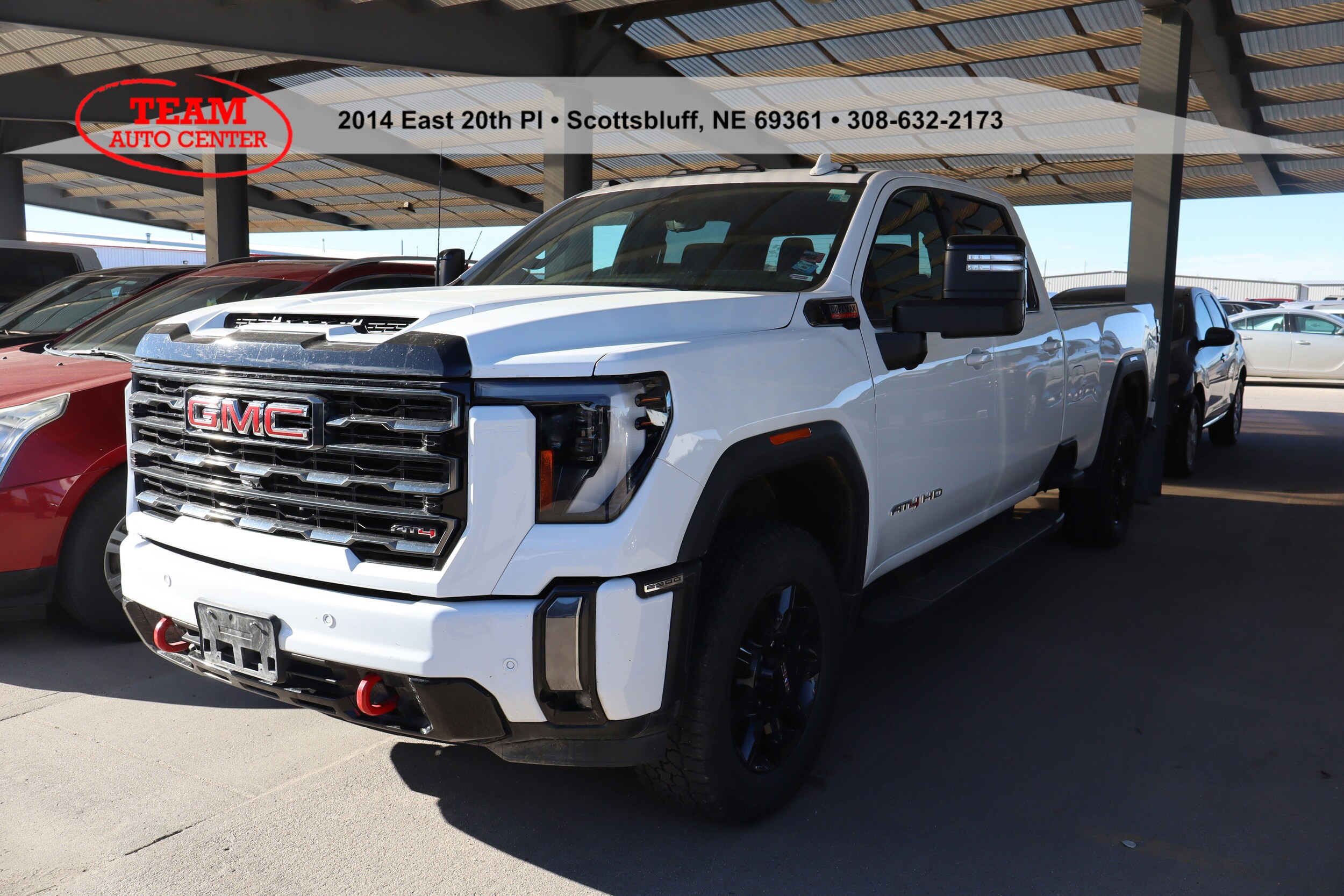 2024 Gmc Sierra HD AT4 photo 3