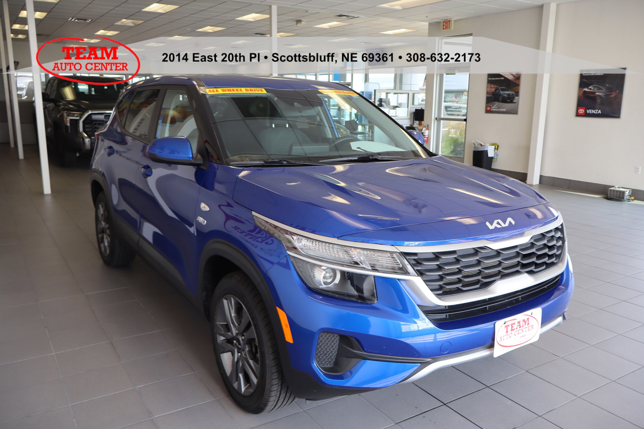 2023 Kia Seltos LX photo 3