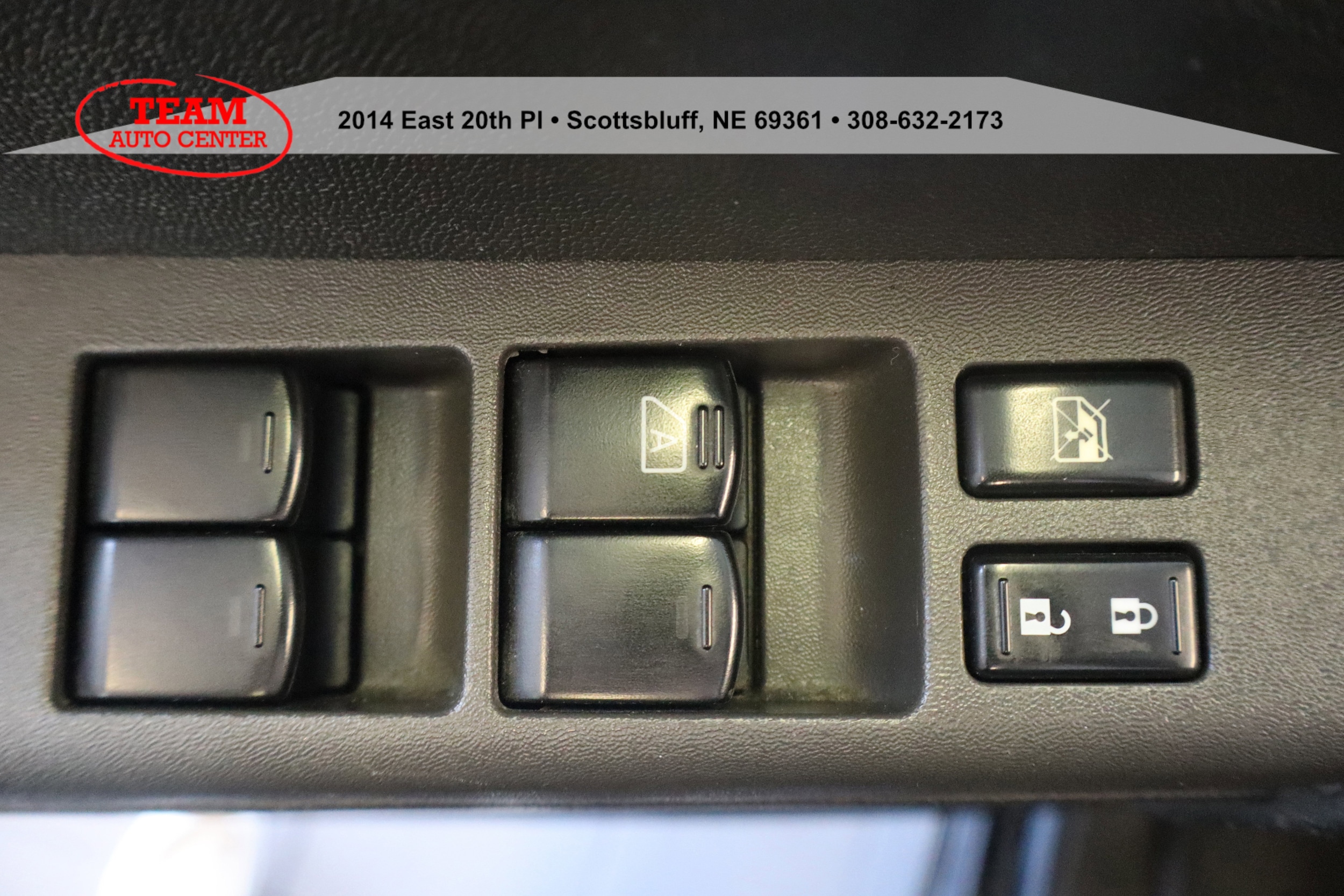 2015 Nissan Xterra PRO-4X - Photo 17
