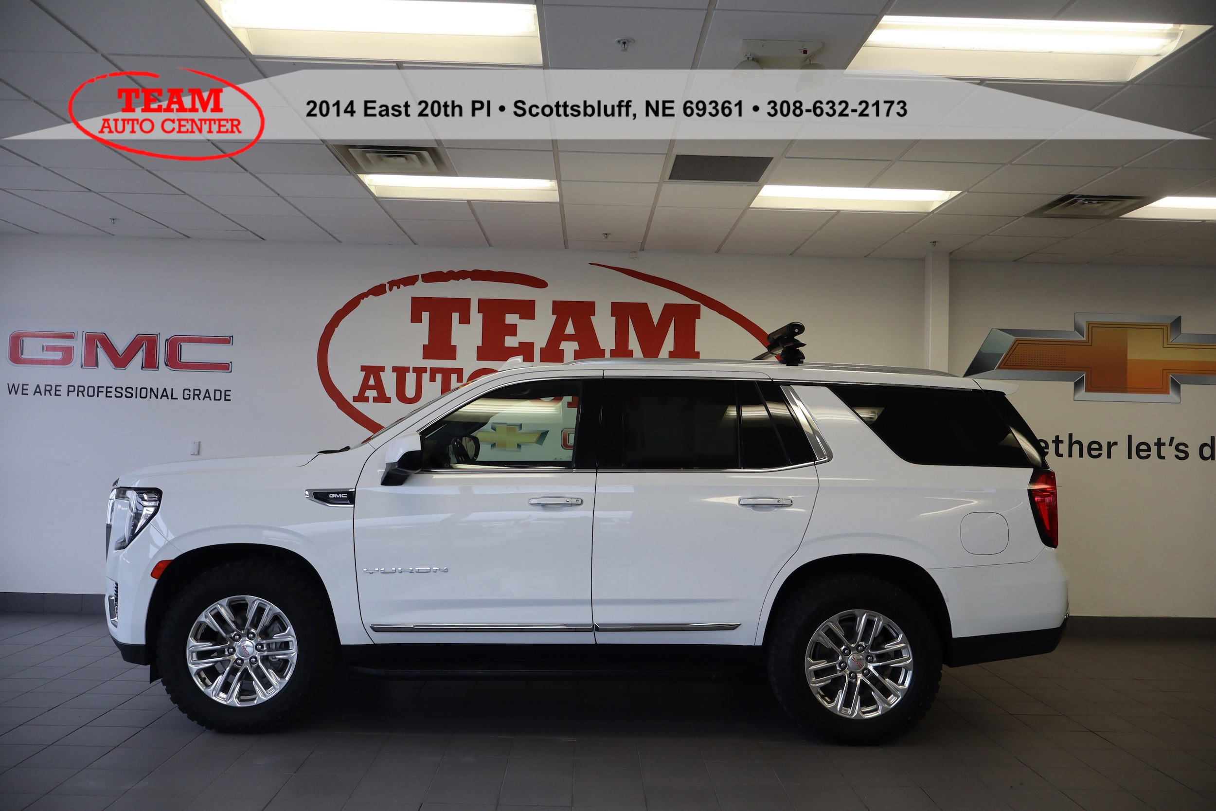 2021 GMC Yukon SLT's photo