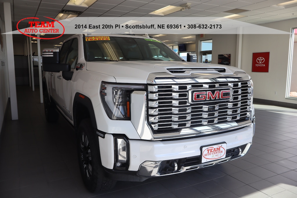 Used 2024 GMC Sierra 2500HD Denali Crew Cab Pickup