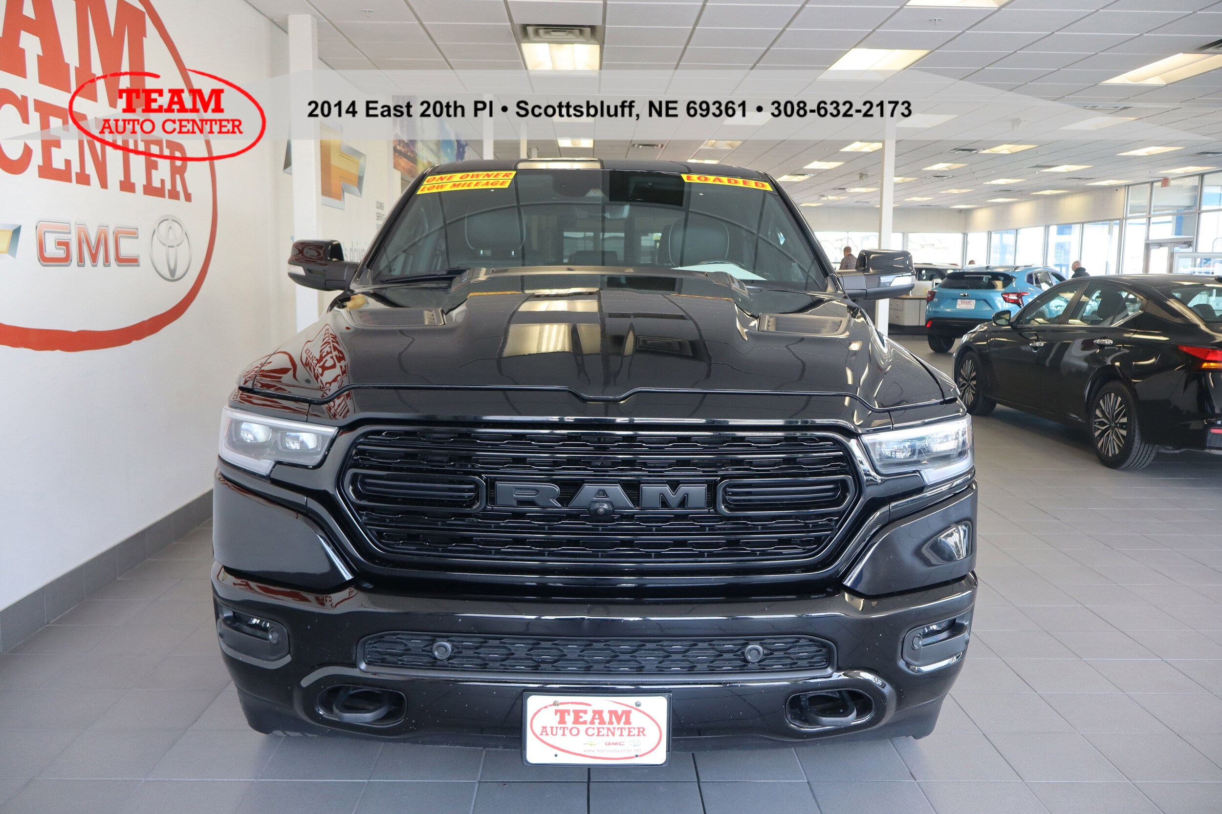 2022 Ram 1500 Limited photo 2