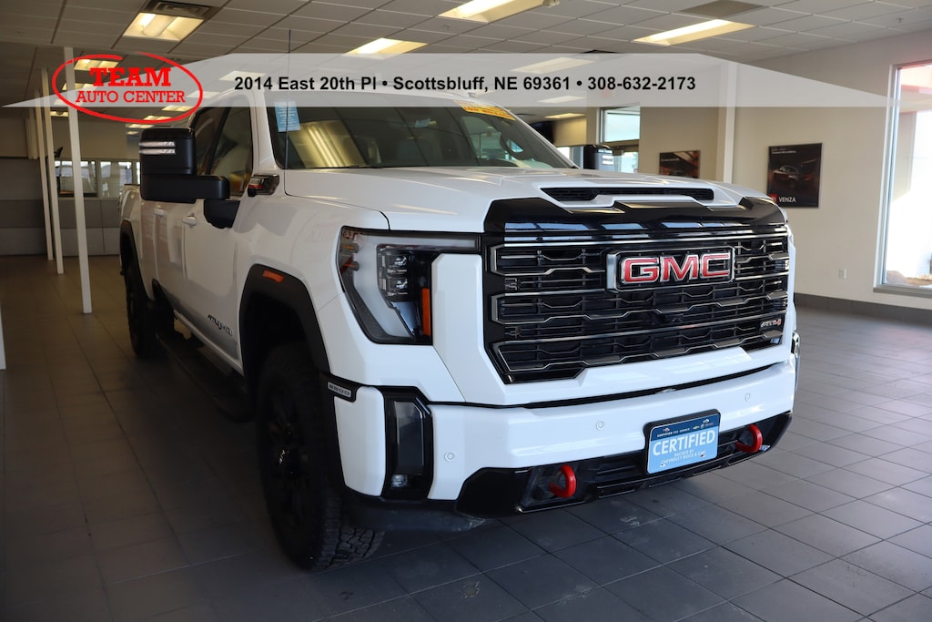 Used 2024 GMC Sierra 2500HD AT4 Crew Cab Pickup