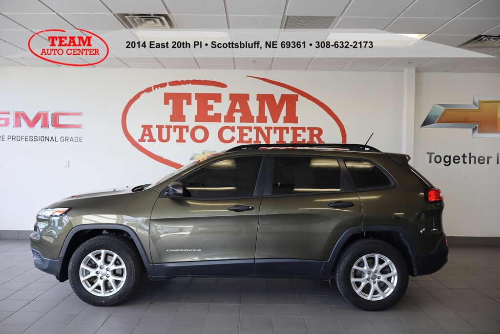 Used 2015 Jeep Cherokee Sport Sport Utility