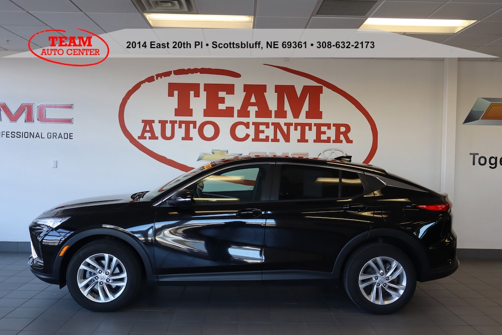 Used 2025 Buick Envista Preferred Sport Utility