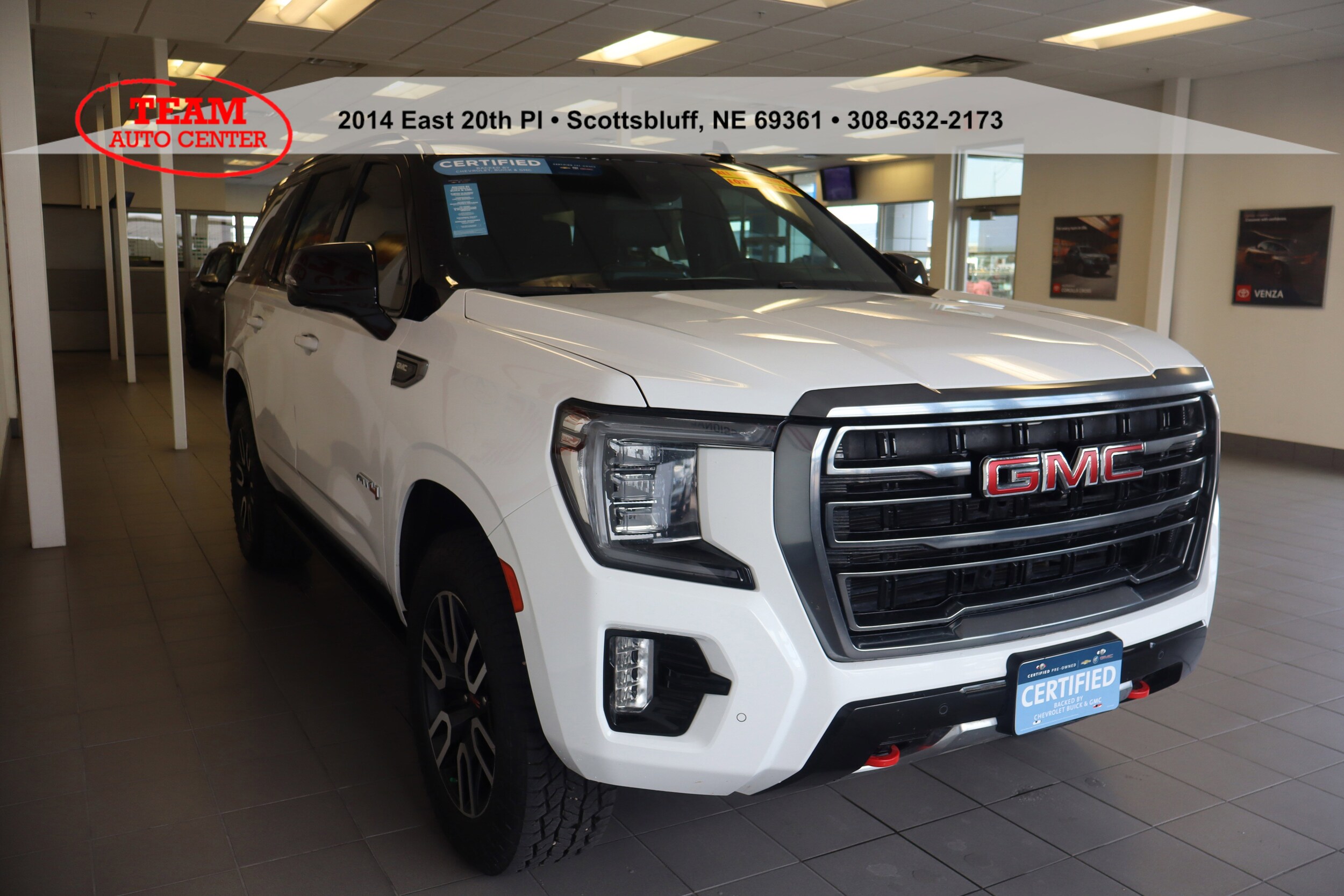 2023 Gmc Yukon AT4 photo 3