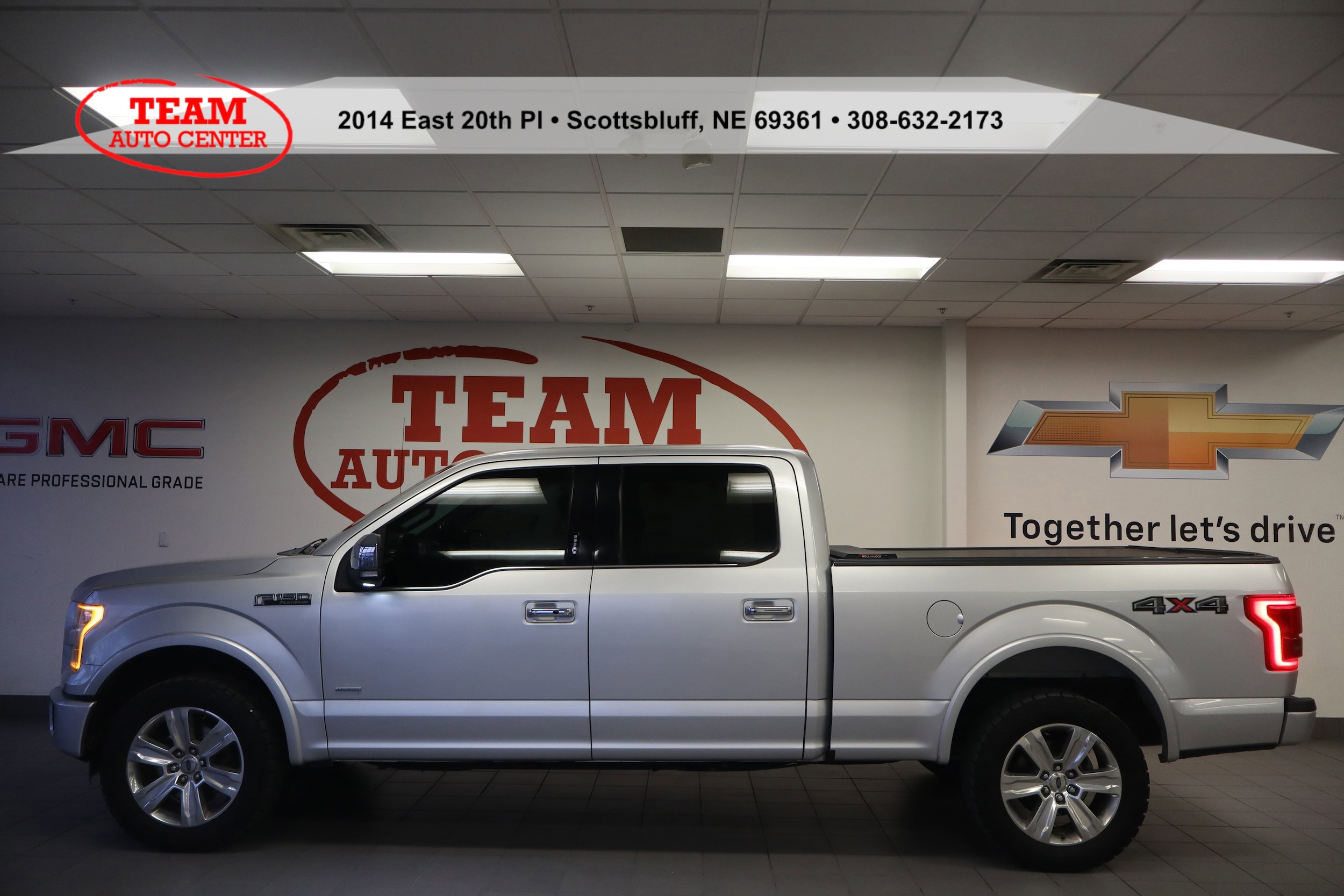 2016 Ford F-150 Platinum's photo