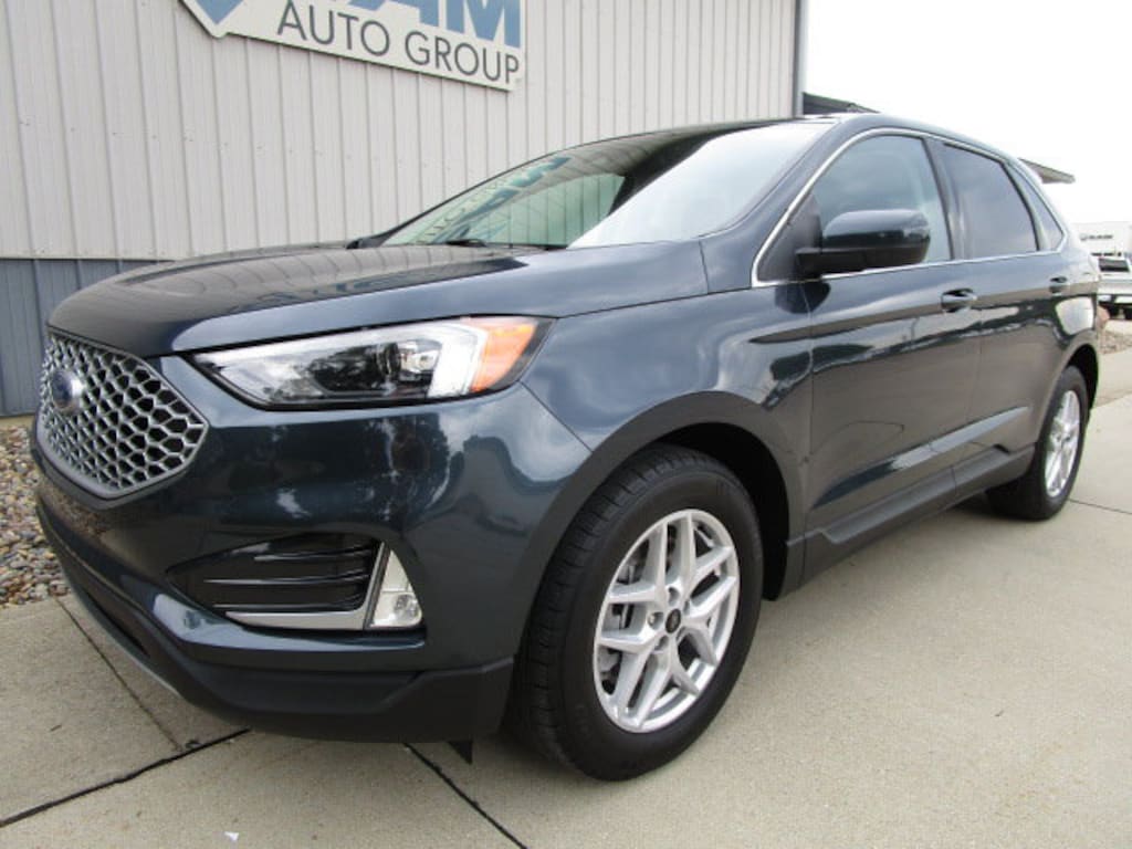 Used 2024 Ford Edge SUV