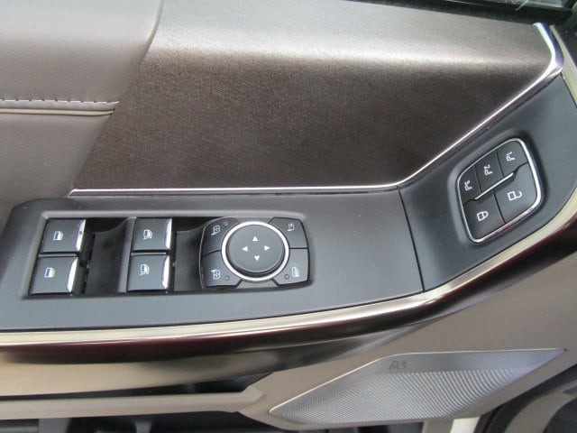 2024 Ford F-150 Platinum - Photo 14