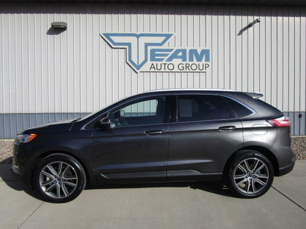 Used 2019 Ford Edge Titanium SUV