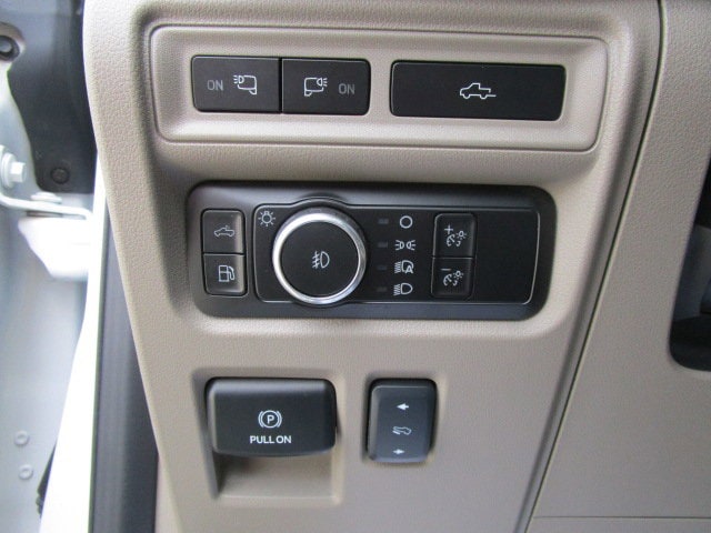 2024 Ford F-150 Platinum - Photo 15