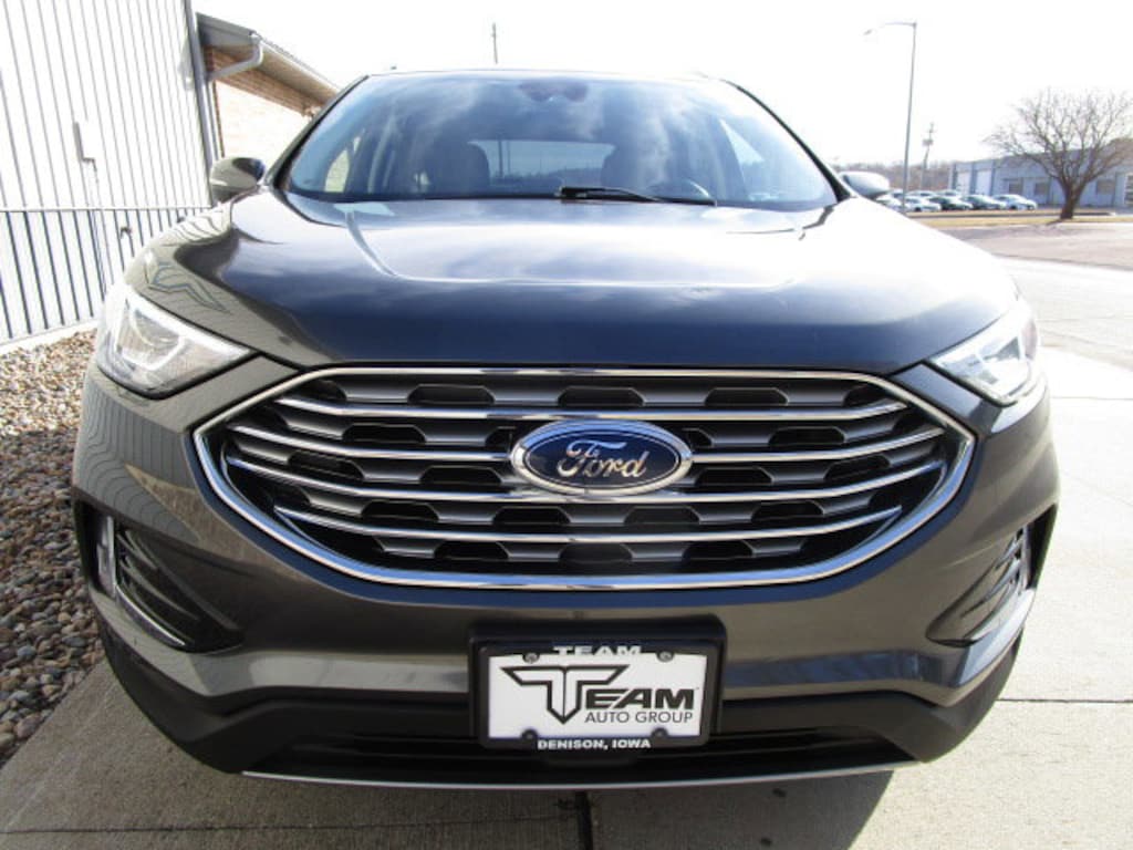 Used 2019 Ford Edge Titanium SUV