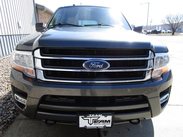 Used 2017 Ford Expedition XLT with VIN 1FMJK1JTXHEA70810 for sale in Denison, IA
