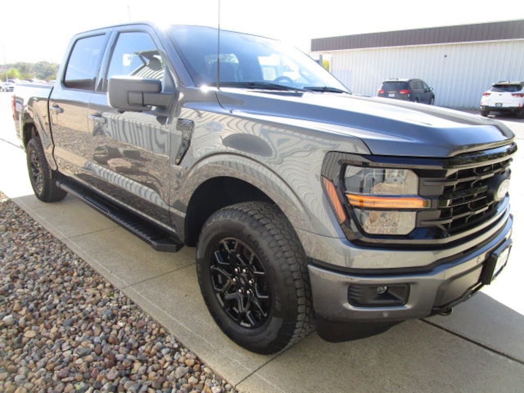 New 2025 Ford F-150 XLT Truck SuperCrew Cab