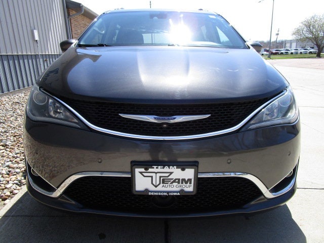 Used 2019 Chrysler Pacifica Touring L Plus with VIN 2C4RC1EG7KR508372 for sale in Denison, IA