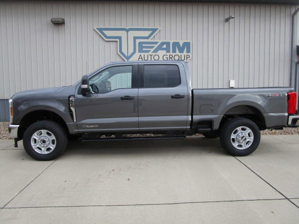 New 2026 Ford F-250 F-250 XLT Truck Crew Cab