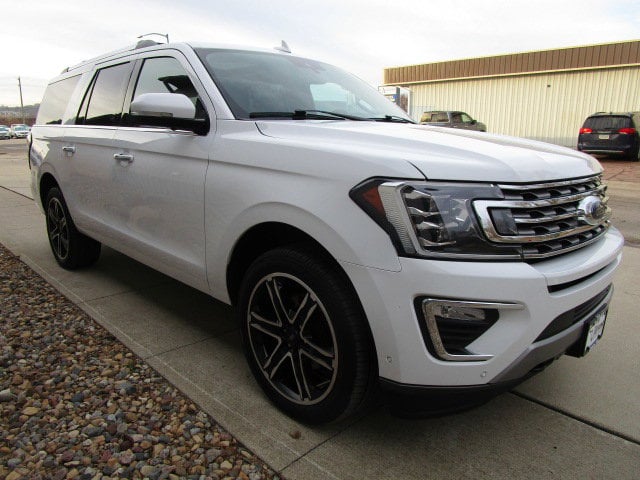 2021 Ford Expedition Limited's photo