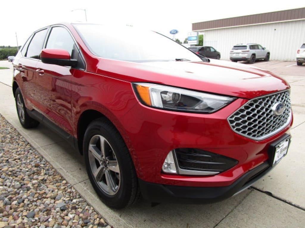 Used 2023 Ford Edge SUV
