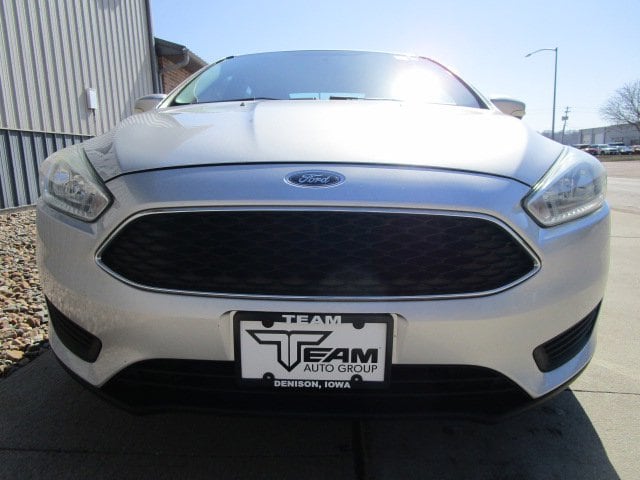 Used 2015 Ford Focus SE with VIN 1FADP3F29FL263589 for sale in Denison, IA