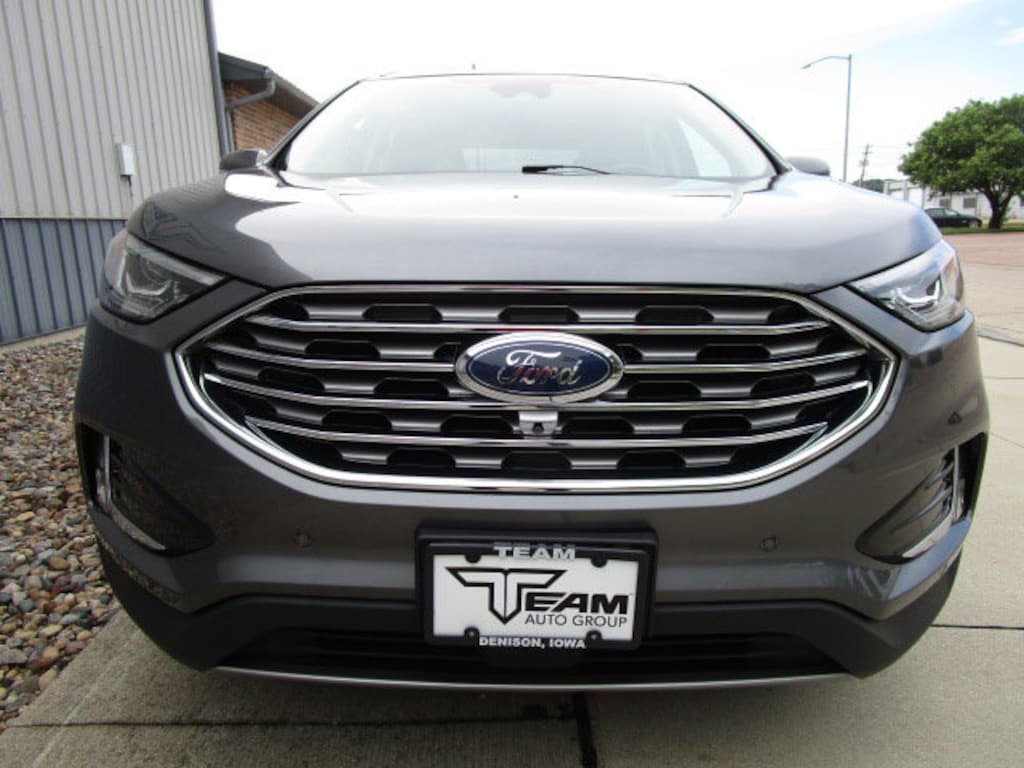 Used 2024 Ford Edge Titanium SUV
