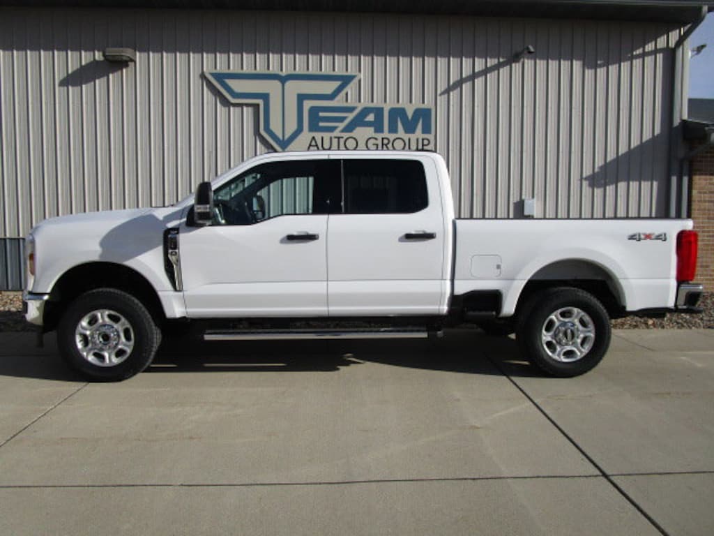 New 2026 Ford F-250 F-250 XLT Truck Crew Cab