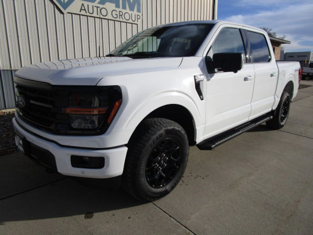 New 2026 Ford F-150 XLT Truck SuperCrew Cab