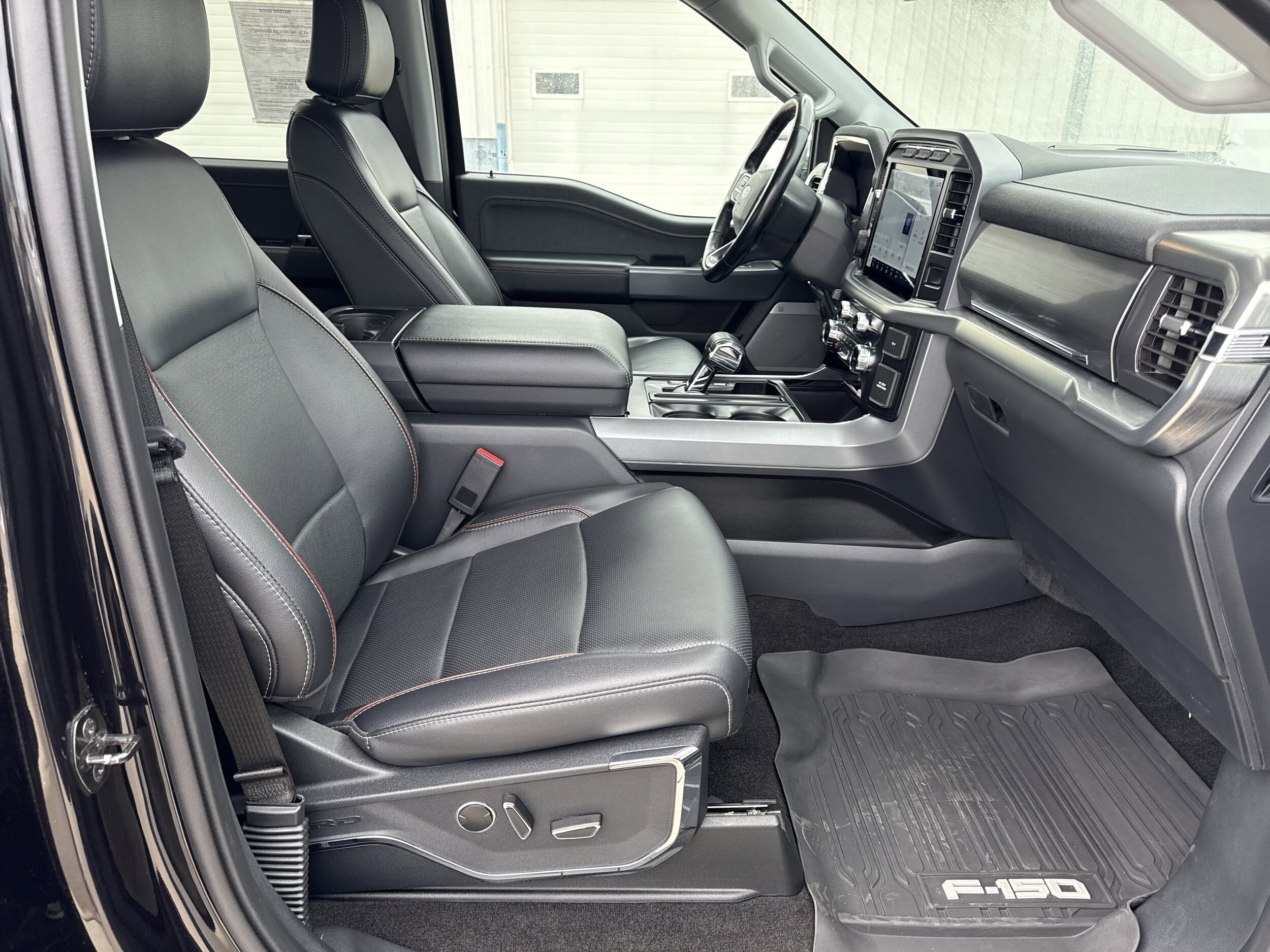 2023 Ford F-150 Lariat - Photo 27