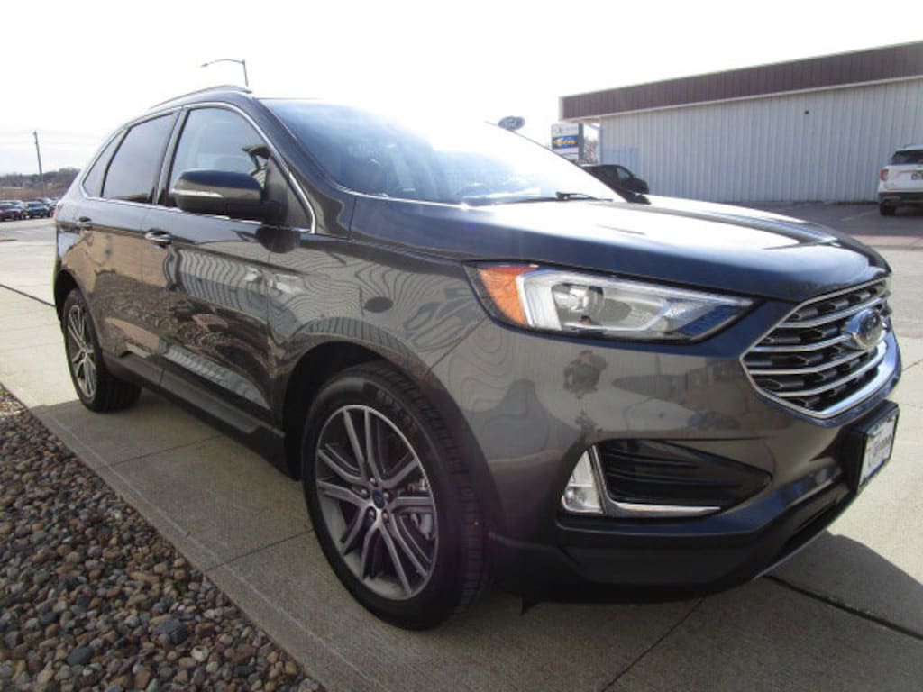 Used 2019 Ford Edge Titanium SUV