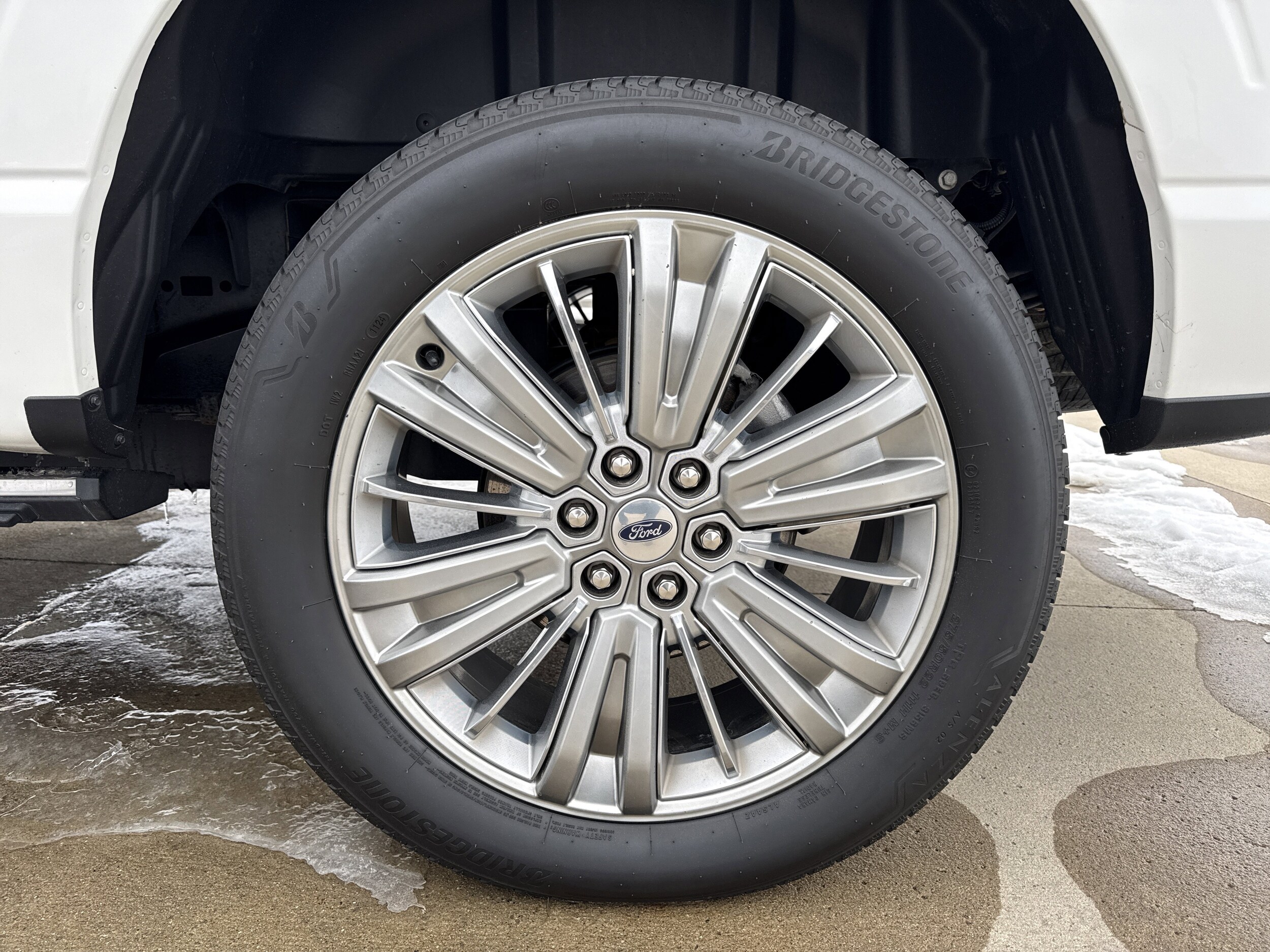 2024 Ford F-150 Platinum - Photo 25