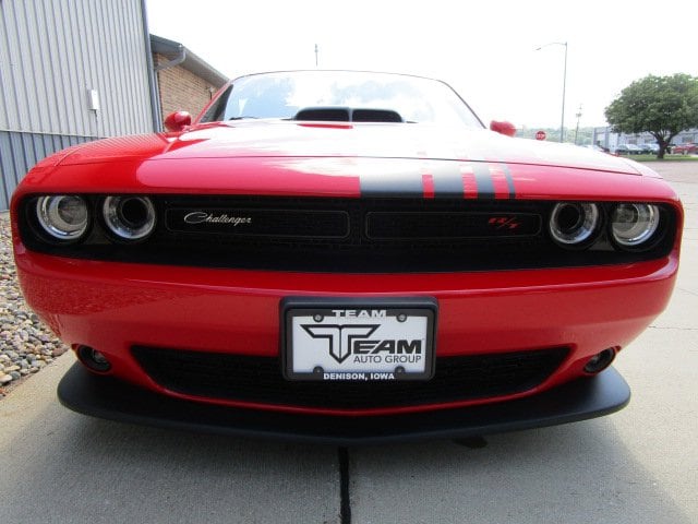 Used 2019 Dodge Challenger R/T with VIN 2C3CDZFJ0KH671709 for sale in Denison, IA