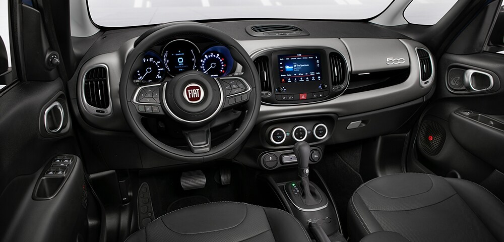 2018 FIAT 500L Interior Near Denver Interior photo 2018 FIAT 500L