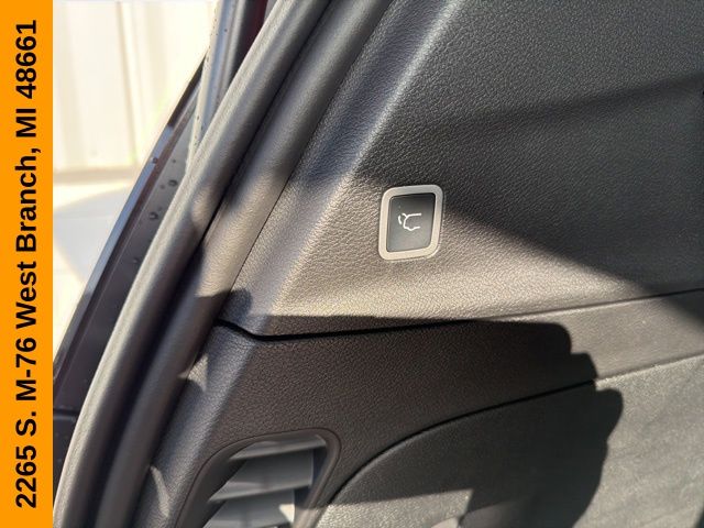 2026 Chrysler Voyager LX - Photo 33