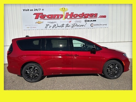 New 2026 Chrysler Pacifica SELECT AWD Passenger Van for Sale in West Branch, MI