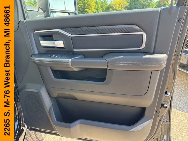 2026 RAM 2500 Big Horn - Photo 35