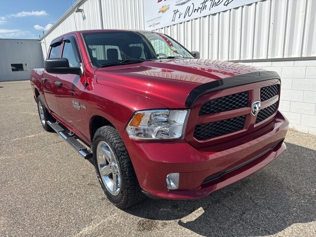 2014 Ram 1500 Express photo 2