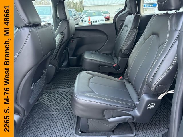 2026 Chrysler Voyager LX - Photo 28