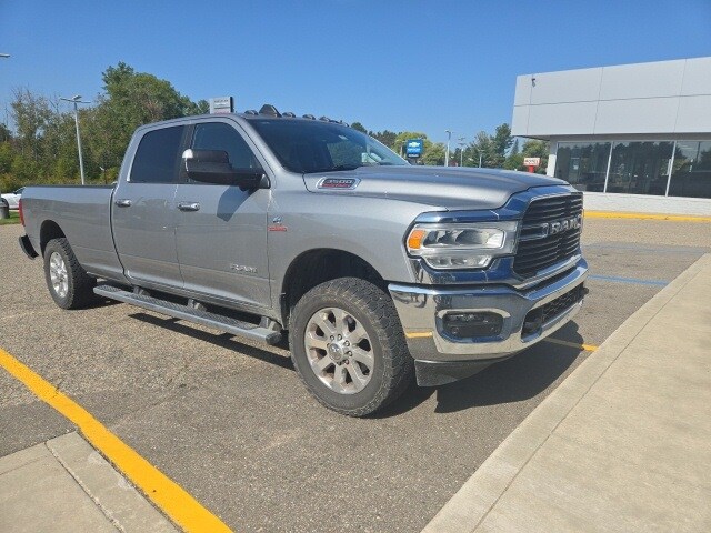 2019 Ram 3500 Big Horn photo 3