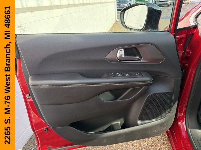 2026 Chrysler Voyager LX - Photo 27