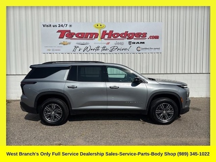 2025 Chevrolet Traverse LT SUV