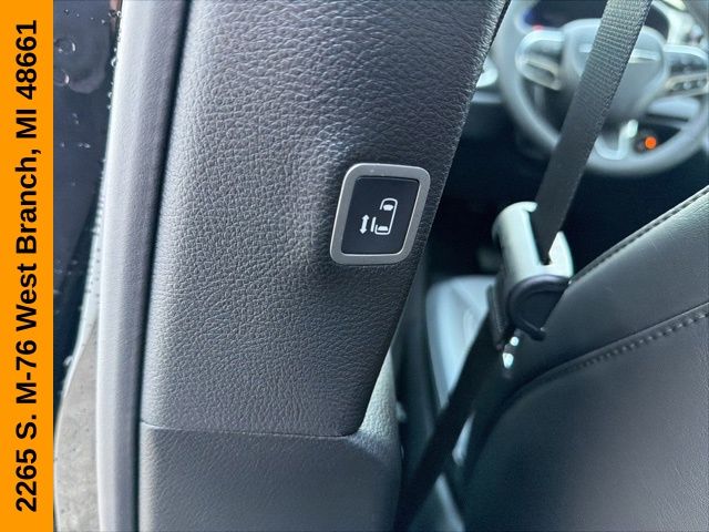 2026 Chrysler Voyager LX - Photo 31