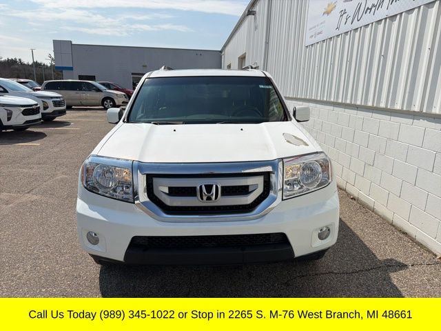 Used 2011 Honda Pilot EX-L with VIN 5FNYF3H53BB033632 for sale in West Branch, MI