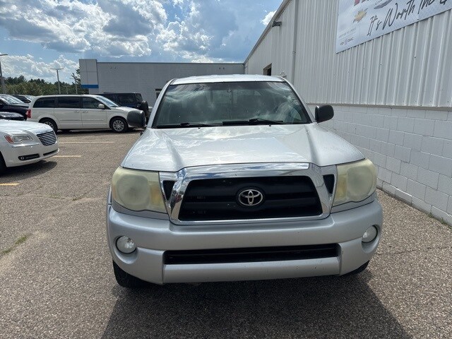 2006 Toyota Tacoma Base V6 photo 2