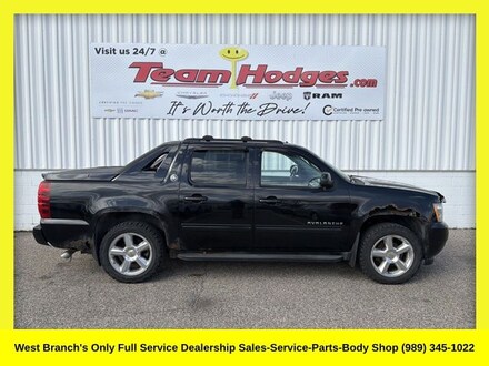 Used 2013 Chevrolet Avalanche LT Black Diamond Truck Crew Cab for Sale in West Branch, MI